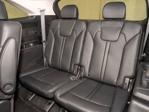 New 2025 Kia Sorento EX image 10