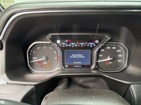 Used 2021 GMC Yukon XL Denali w/ Denali Ultimate Package image 7