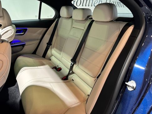 Certified 2023 Mercedes-Benz C 300 4MATIC Sedan image 31