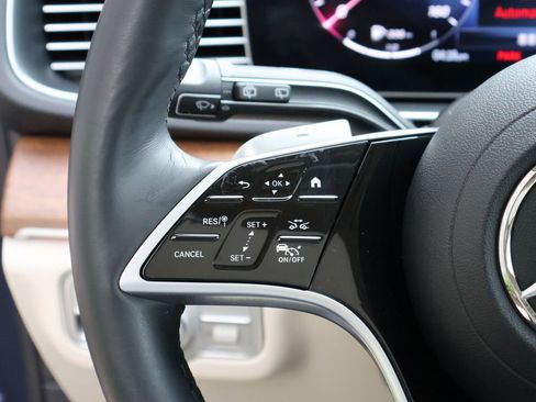 Used 2026 Mercedes-Benz GLE 450 4MATIC image 33