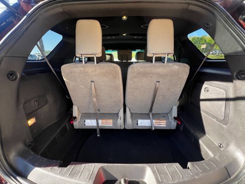 Used 2015 Ford Explorer XLT w/ Equipment Group 201A image 15