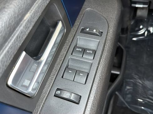 Used 2013 Ford F150 Raptor w/ Luxury Equipment Group AWD/4WD image 19