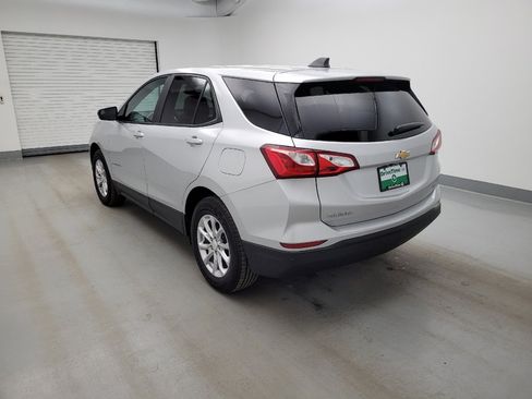 Used 2021 Chevrolet Equinox LS AWD/4WD image 5