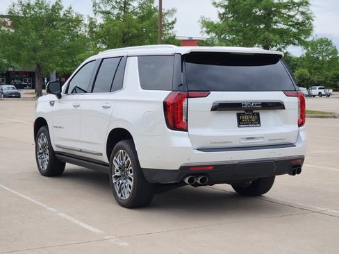 Used 2023 GMC Yukon Denali Ultimate w/ LPO, Floor Liner Package AWD/4WD image 7
