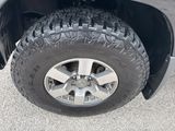Used 2010 Nissan Xterra Off-Road image 4