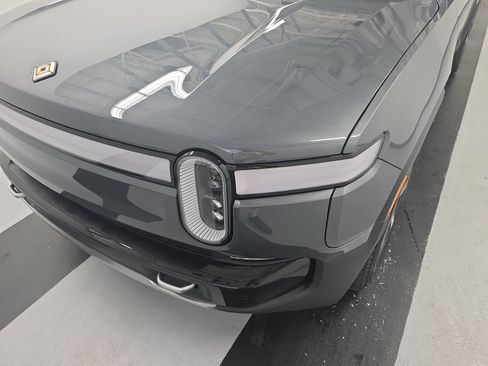 Used 2024 Rivian R1S Adventure Quad AWD/4WD image 35