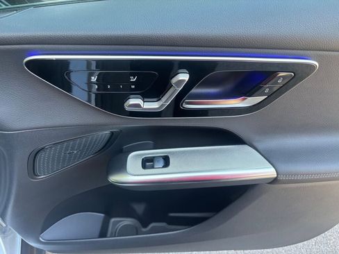 New 2025 Mercedes-Benz GLC 350e 4MATIC image 15