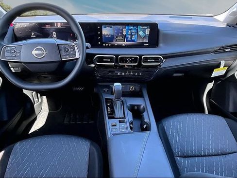 New 2027 Nissan Sentra SV FWD image 5