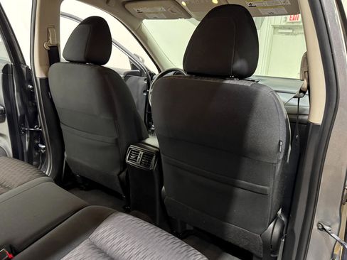 Used 2018 Nissan Rogue S w/ S Value Package image 15