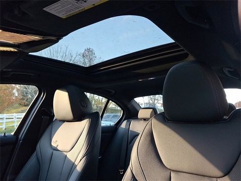 New 2026 BMW 330i xDrive Sedan w/ M Sport Package image 12