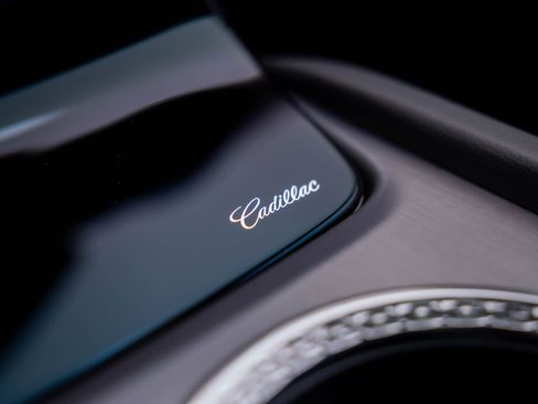 New 2026 Cadillac Vistiq Sport image 31