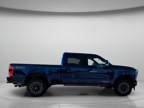New 2026 Ford F350 Platinum w/ FX4 Off-Road Package AWD/4WD image 34