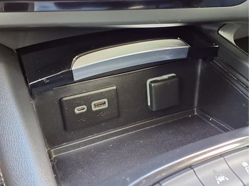 Used 2023 Buick Envision Preferred AWD/4WD image 11