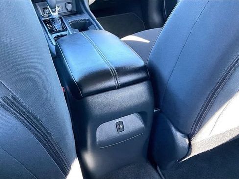 Certified 2025 Nissan Sentra SV FWD image 10