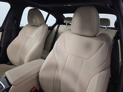 Certified 2024 BMW 330i xDrive Sedan w/ Premium Package image 15