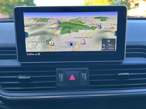 Used 2019 Audi Q5 Prestige w/ Prestige Package image 28