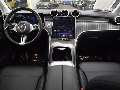 Used 2024 Mercedes-Benz GLC 300 image 20