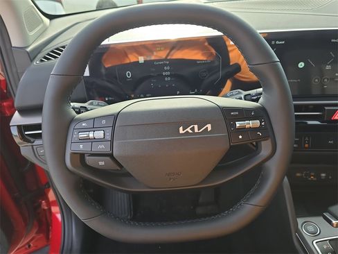 New 2026 Kia Sportage SX image 34