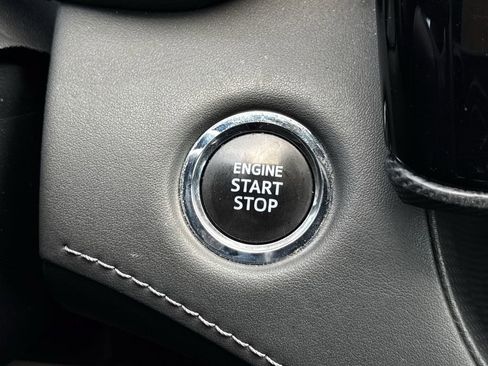 Used 2023 Toyota Highlander XSE FWD image 19