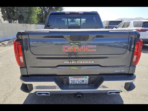 Used 2022 GMC Sierra 1500 SLT w/ SLT Premium Plus Package AWD/4WD image 22
