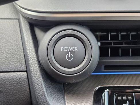 New 2027 Toyota Prius XLE FWD image 21