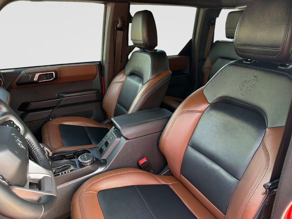 Used 2024 Ford Bronco Outer Banks AWD/4WD image 20