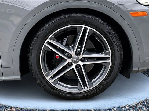 Used 2019 Audi SQ5 Premium w/ Convenience Package image 8