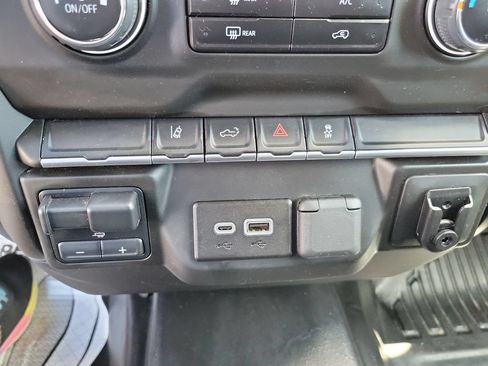 Used 2024 Chevrolet Silverado 3500 W/T AWD/4WD image 42