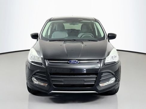Used 2015 Ford Escape SE FWD image 2