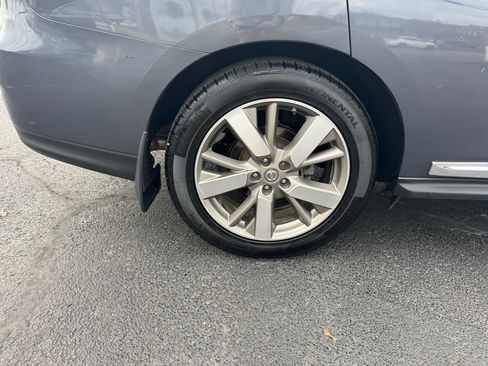 Used 2014 Nissan Pathfinder Platinum w/ Platinum Premium Package image 9