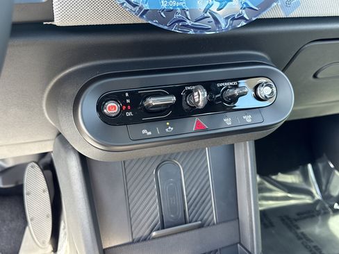 New 2026 MINI Cooper 2-Door Hardtop image 19