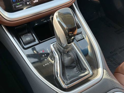 Used 2022 Subaru Outback Touring image 29