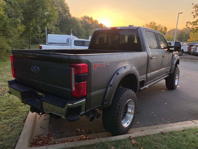 Used 2023 Ford F350 Lariat w/ Tow Technology Package AWD/4WD image 33