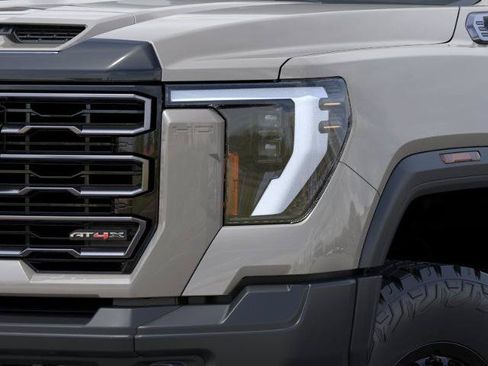 New 2026 GMC Sierra 2500 AT4X w/ AT4X AEV Edition AWD/4WD image 10