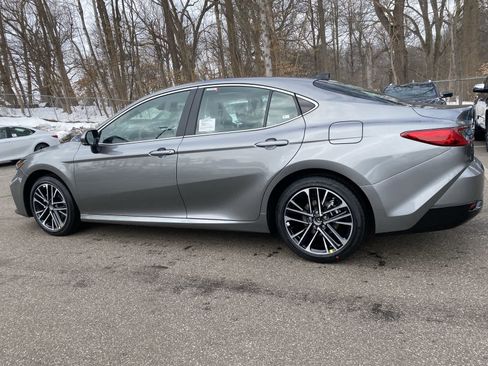 New 2026 Toyota Camry XLE image 15