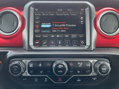 Used 2022 Jeep Gladiator Rubicon w/ LED Lighting Group image 18