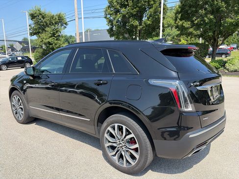 Used 2024 Cadillac XT5 Sportv AWD/4WD image 2