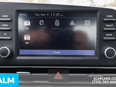 Used 2025 Hyundai Elantra SE FWD image 36