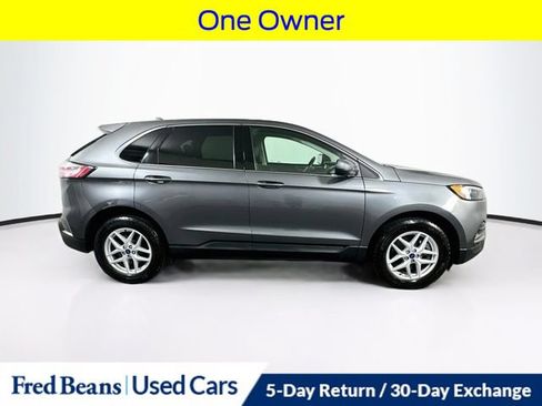 Certified 2022 Ford Edge SEL w/ Convenience Package AWD/4WD image 10