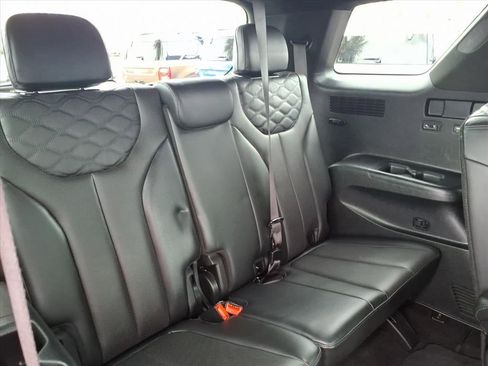 Used 2020 Hyundai Palisade Limited image 16