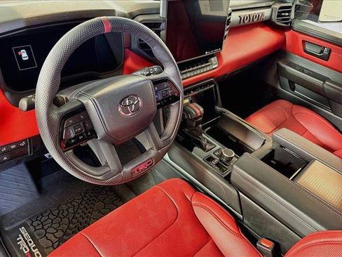 Used 2024 Toyota Sequoia TRD Pro AWD/4WD image 9