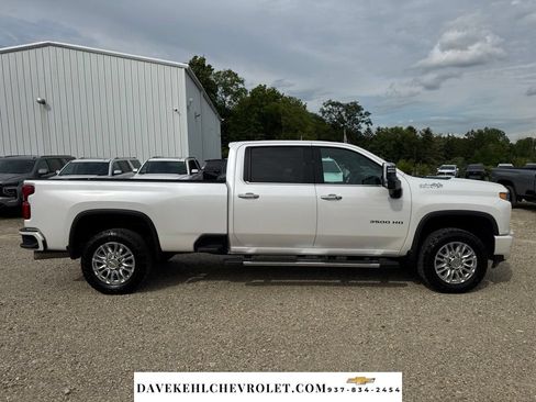 Used 2022 Chevrolet Silverado 3500 High Country w/ Z71 Off-Road Package AWD/4WD image 6