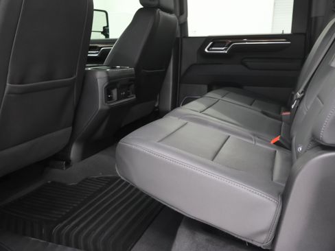 Used 2025 Chevrolet Silverado 2500 LT w/ Trail Boss Package AWD/4WD image 42