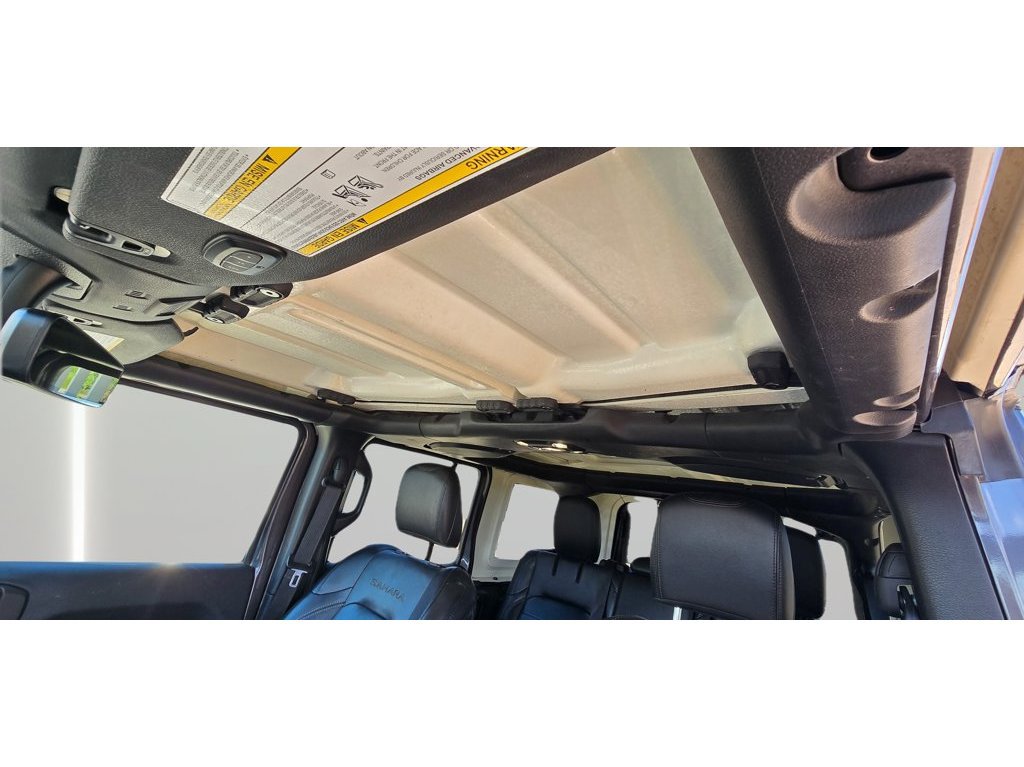 Used 2021 Jeep Wrangler Unlimited Sahara AWD/4WD image 15
