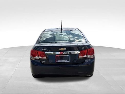 Used 2014 Chevrolet Cruze LT w/ All-Star Edition FWD image 4