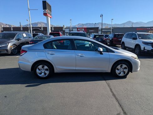 Used 2013 Honda Civic LX image 2