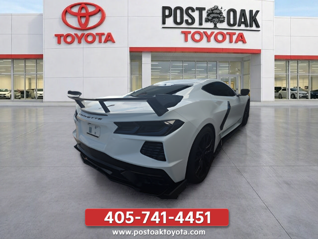 Used 2023 Chevrolet Corvette Stingray Preferred Cpe w/ Z51 Performance Package RWD image 8