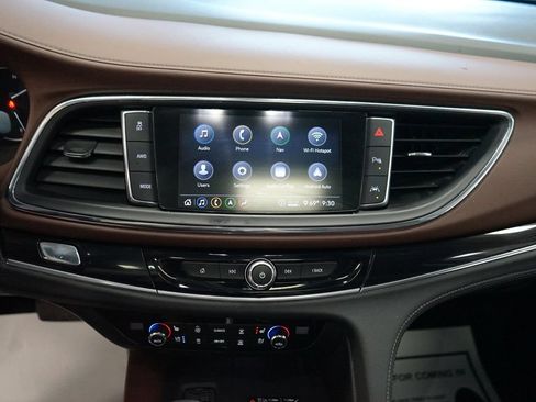 Used 2021 Buick Enclave Avenir w/ Avenir Technology Package AWD/4WD image 7