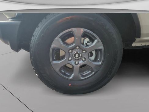 New 2026 Ford Bronco Big Bend AWD/4WD image 9