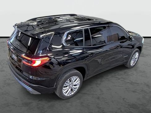 Used 2024 GMC Acadia Elevation AWD/4WD image 4